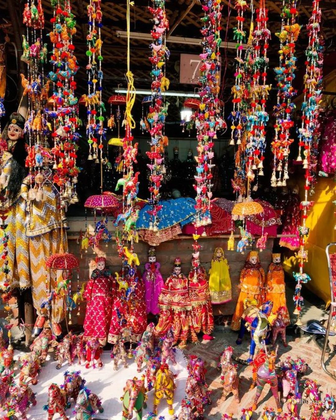 Delhi haat ina market Delhi-DelhiSnap