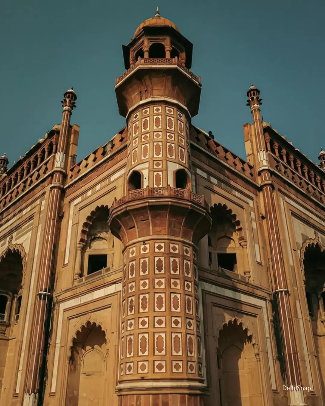 Safdarjung Tomb Side View-Delhisnap