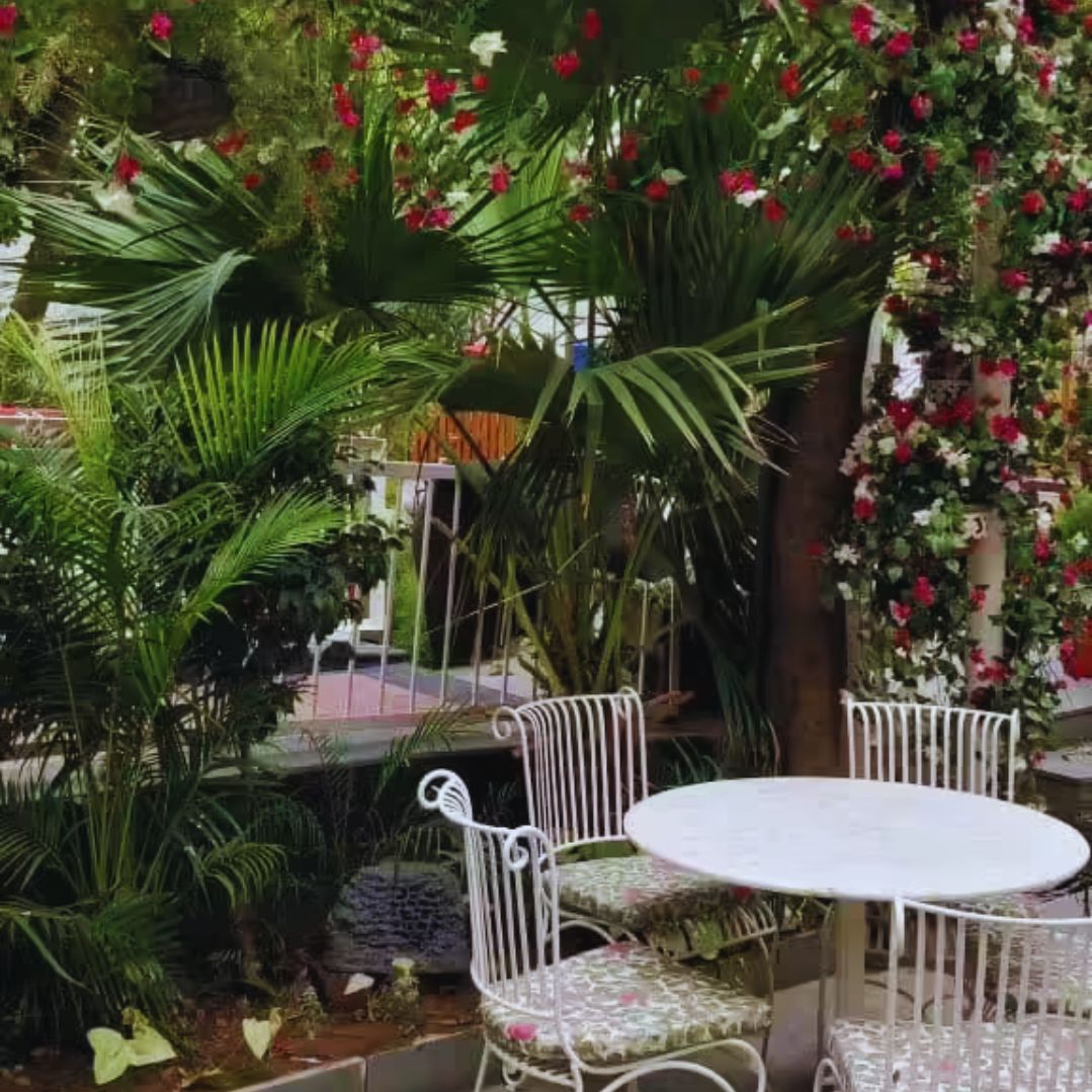 Diggin chankayapuri number-DelhiSnap