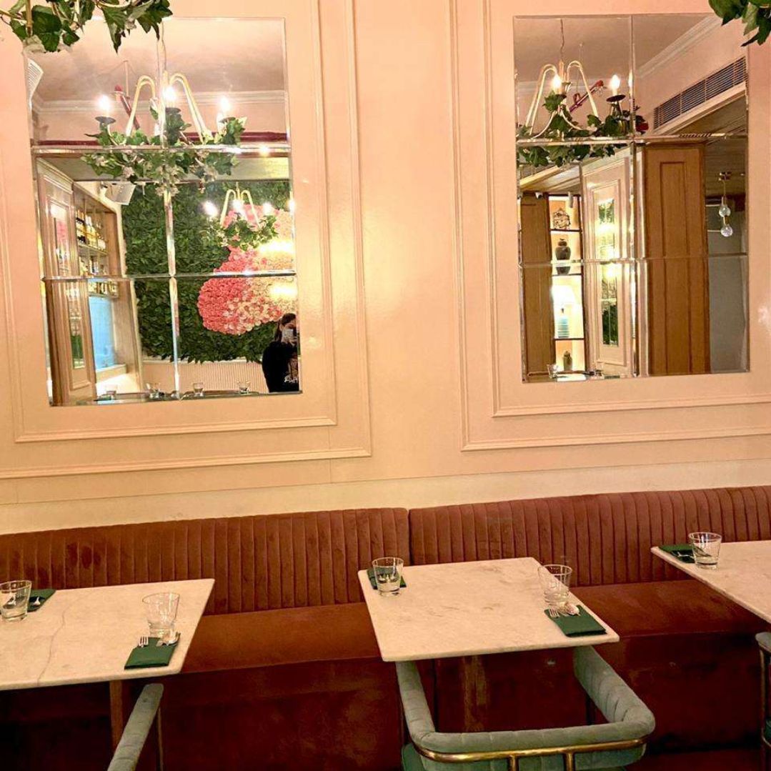 Instagramable-italain-cafe-in-khan-market-DelhiSnap