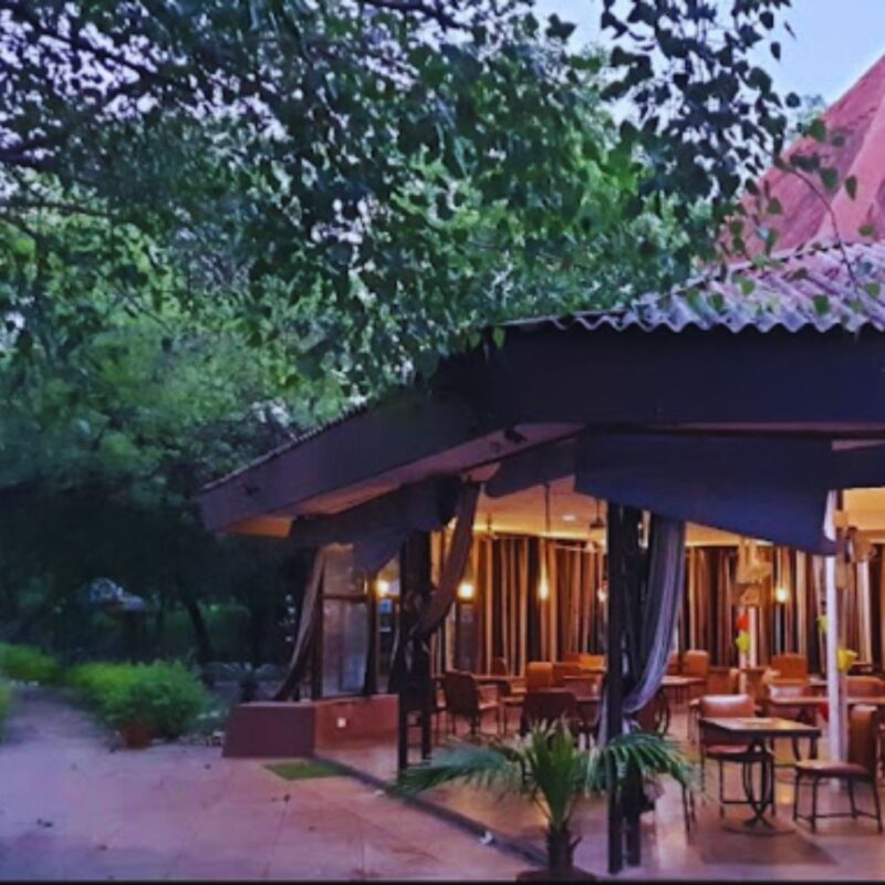 Garden Cafeteria